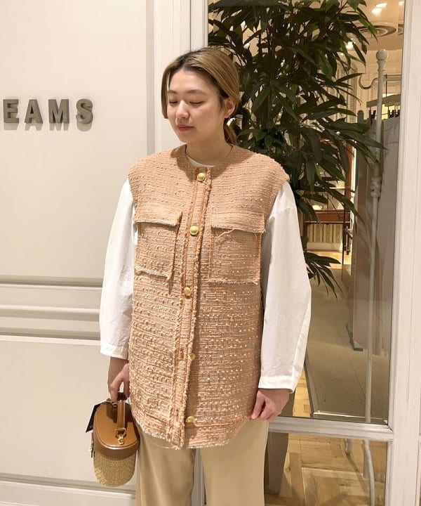 千田 静香さんの「BEAMS WOMEN｜CHRISTIAN VILLA × Demi-Luxe BEAMS / 別注 ストロー バニティーバッグ」を使ったコーディネート