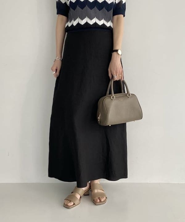 SANOさんの「BEAMS WOMEN｜CHRISTIAN VILLA / レザー ミニボストンバッグ」を使ったコーディネート