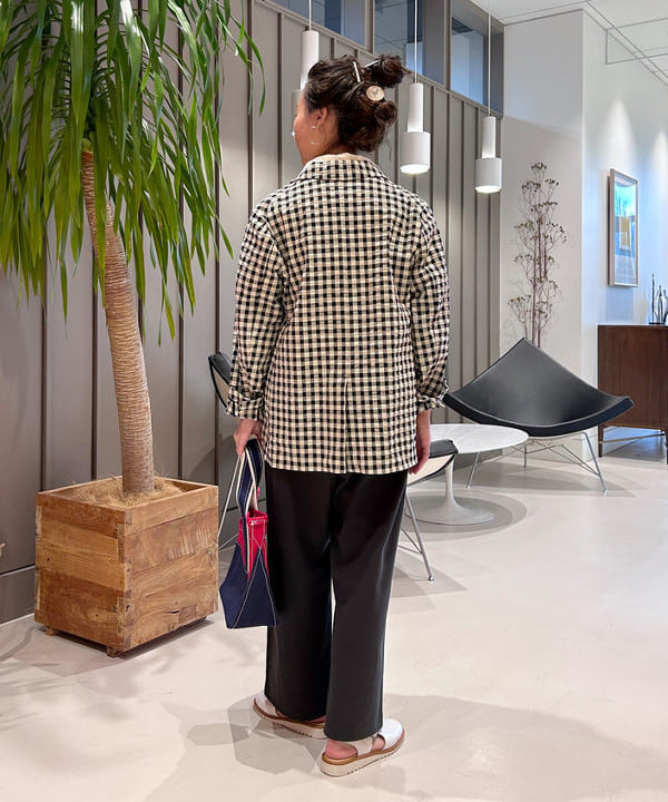 清水 彩乃さんの「BEAMS WOMEN｜L.L.Bean / Deep Bottom Deluxe Boat and Tote S」を使ったコーディネート