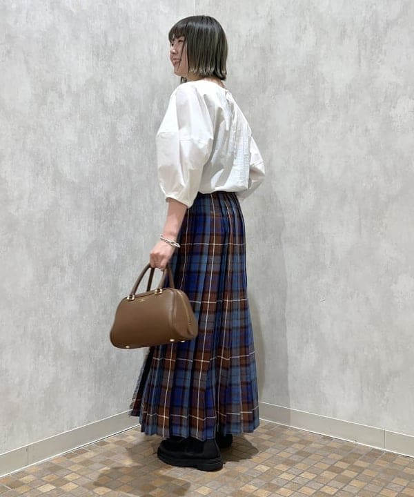 篠崎 香月さんの「BEAMS WOMEN｜」を使ったコーディネート