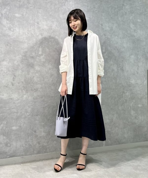 山田 千遥さんの「BEAMS WOMEN｜Demi-Luxe BEAMS / リップル ティアードワンピース」を使ったコーディネート