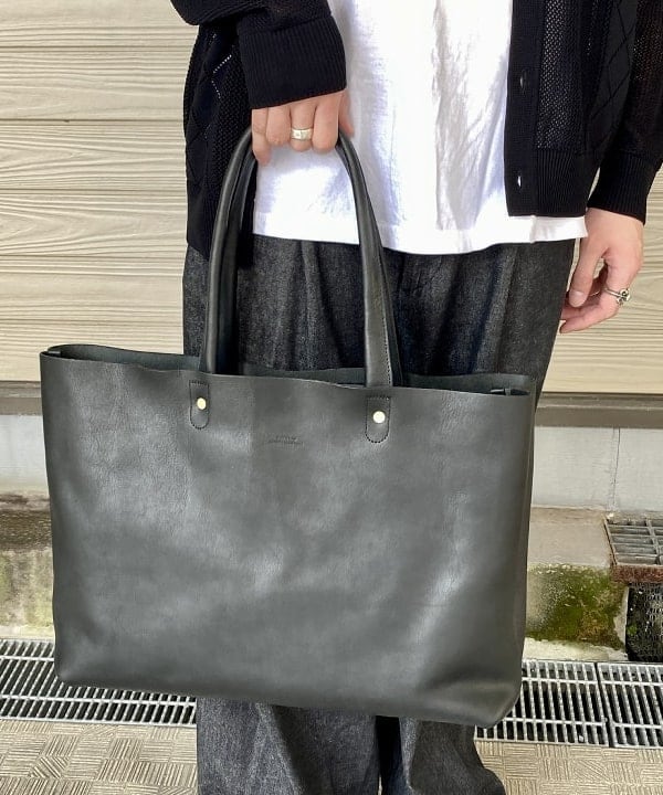りゅうりゅうさんの「BEAMS WOMEN｜SLOW/ 別注 TOTE」を使ったコーディネート