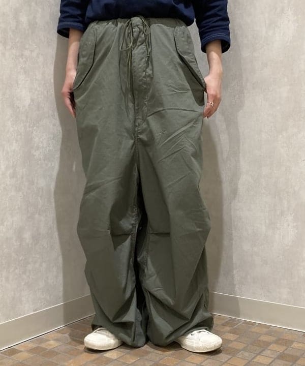 葵さんの「BEAMS WOMEN｜BEAMS BOY / US ARMY オーバー パンツ」を使ったコーディネート