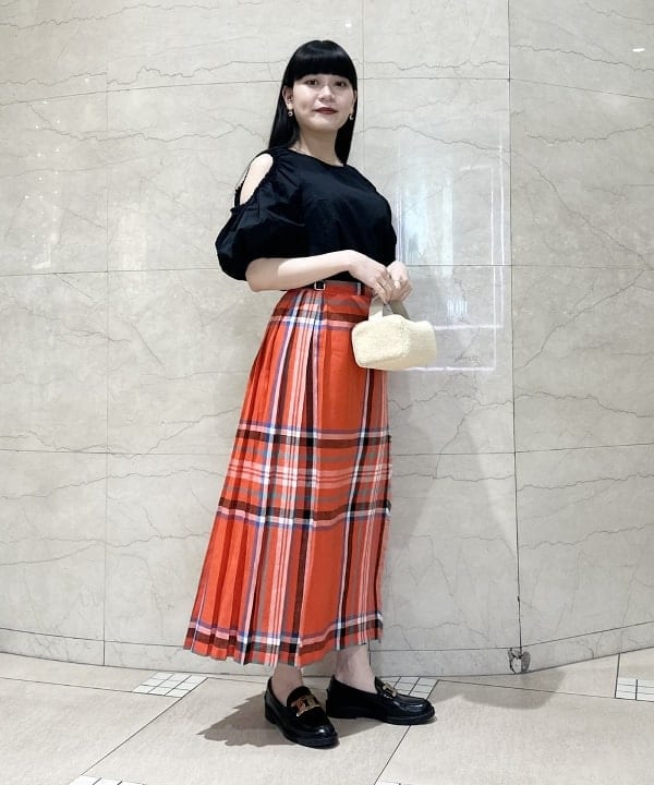 カワライさんの「BEAMS WOMEN｜」を使ったコーディネート