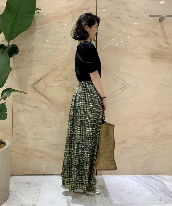 松元 晴佳さんの「BEAMS WOMEN｜Demi-Luxe BEAMS / バレエシューズ」を使ったコーディネート