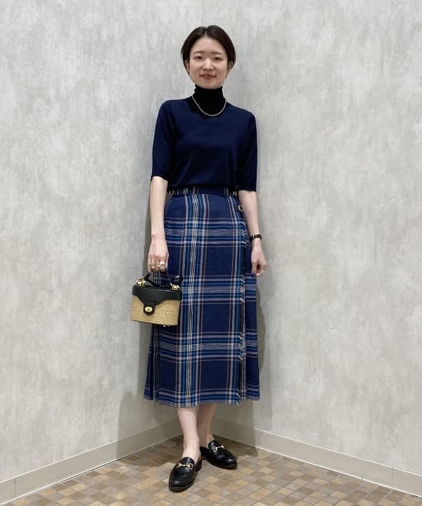 SANOさんの「BEAMS WOMEN｜CHRISTIAN VILLA × Demi-Luxe BEAMS / 別注 ストロー バニティーバッグ」を使ったコーディネート