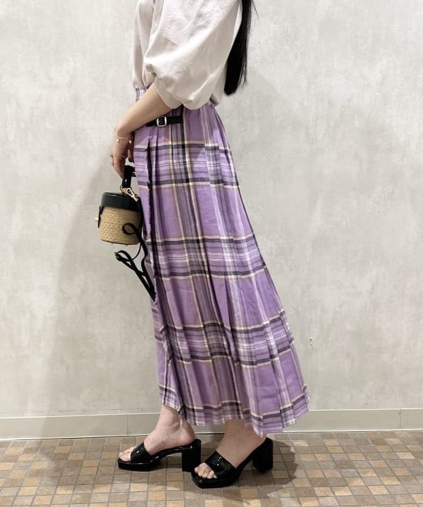 カワライさんの「BEAMS WOMEN｜Demi-Luxe BEAMS / コンパクト フレンチテリー プルオーバー」を使ったコーディネート