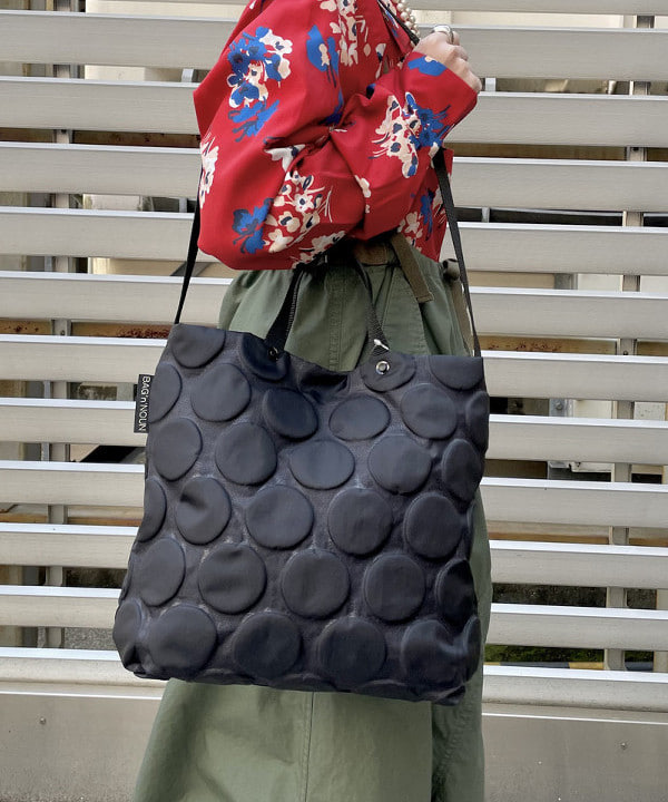 コウリキ　マミさんの「BEAMS WOMEN｜【別注】BAG'n'NOUN / ドット バッグ」を使ったコーディネート