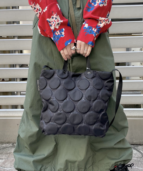 コウリキ　マミさんの「BEAMS WOMEN｜【別注】BAG'n'NOUN / ドット バッグ」を使ったコーディネート