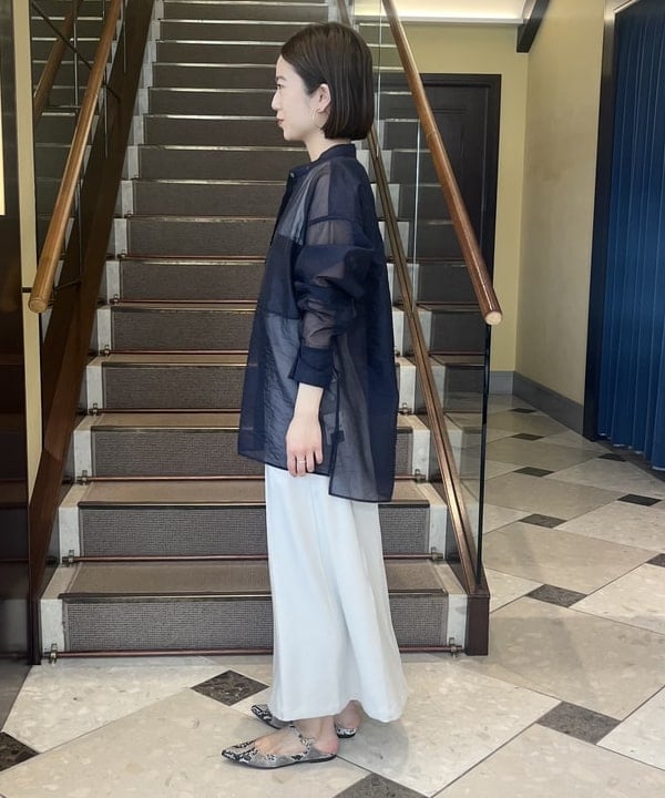 蒲原 捺美さんの「BEAMS WOMEN｜AK+1 / シアー ポケット シャツ」を使ったコーディネート