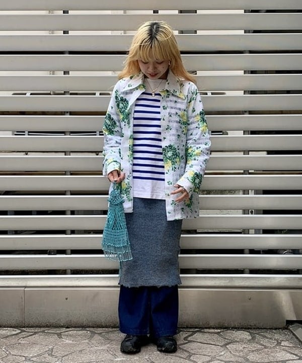 ナツハさんの「BEAMS WOMEN｜ナバルボーダー ビッグ ボートネック カットソー」を使ったコーディネート