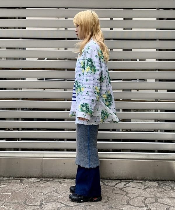 ナツハさんの「BEAMS WOMEN｜ナバルボーダー ビッグ ボートネック カットソー」を使ったコーディネート