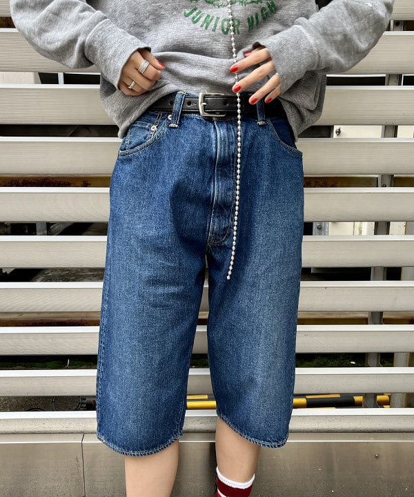 ミナミマリコさんの「BEAMS WOMEN｜FRUIT OF THE LOOM × BEAMS BOY / 2PACK TEE」を使ったコーディネート