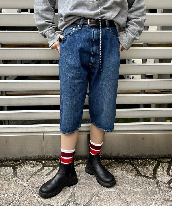 ミナミマリコさんの「BEAMS WOMEN｜FRUIT OF THE LOOM × BEAMS BOY / 2PACK TEE」を使ったコーディネート