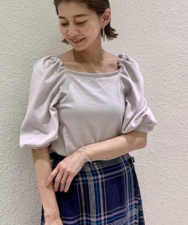 桑原 ふみさんの「BEAMS WOMEN｜Demi-Luxe BEAMS / コンパクト フレンチテリー プルオーバー」を使ったコーディネート