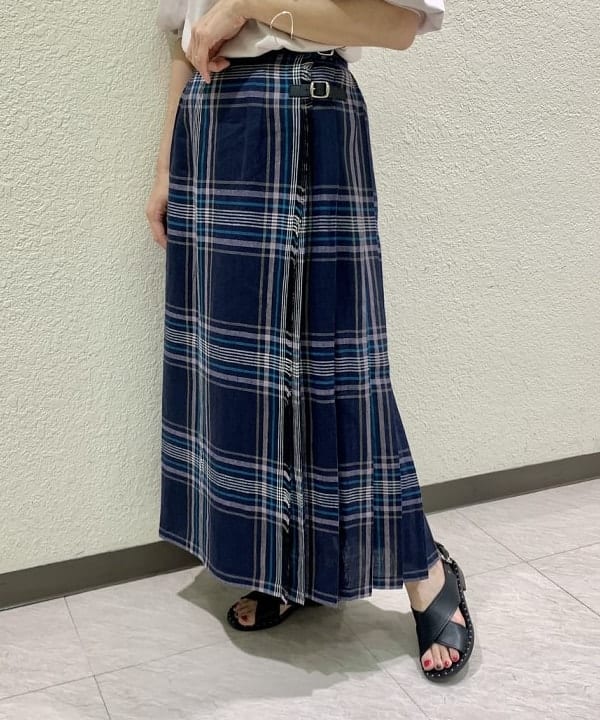 桑原 ふみさんの「BEAMS WOMEN｜Demi-Luxe BEAMS / コンパクト フレンチテリー プルオーバー」を使ったコーディネート