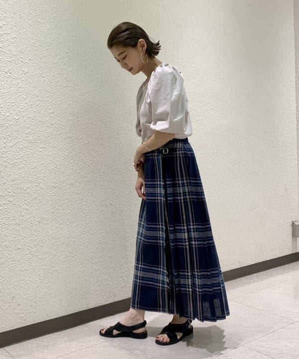 桑原 ふみさんの「BEAMS WOMEN｜Demi-Luxe BEAMS / コンパクト フレンチテリー プルオーバー」を使ったコーディネート