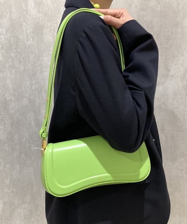 葵さんの「BEAMS WOMEN｜BEAMS BOY / ポリエステル ウール 3ボタン ブレザー」を使ったコーディネート