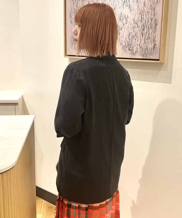 篠崎 香月さんの「BEAMS WOMEN｜VIOLAd’ORO / MIRO スプリットラタン バスケット トートバッグ」を使ったコーディネート