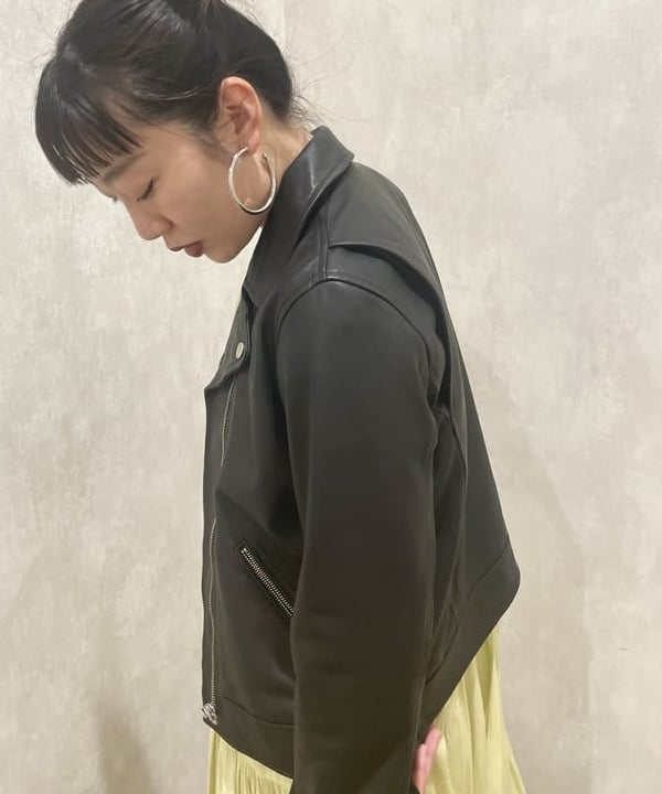 ハルキ　モモナさんの「BEAMS WOMEN｜」を使ったコーディネート