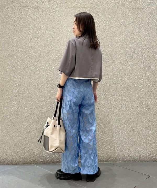 カタヤマ アヤさんの「BEAMS WOMEN｜Ray BEAMS / 25mm レザー ベルト」を使ったコーディネート