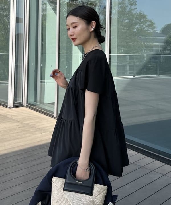 隈元 楓さんの「BEAMS WOMEN｜コンビ ティアード プルオーバー」を使ったコーディネート