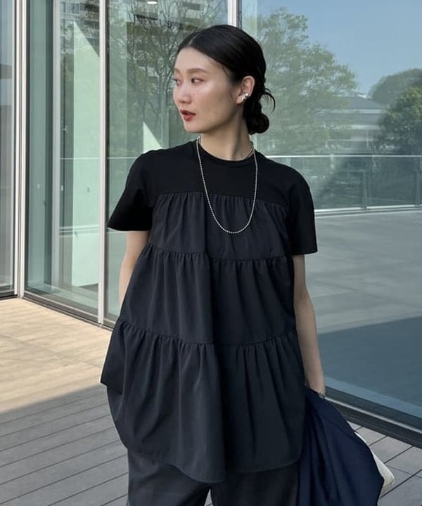 隈元 楓さんの「BEAMS WOMEN｜コンビ ティアード プルオーバー」を使ったコーディネート