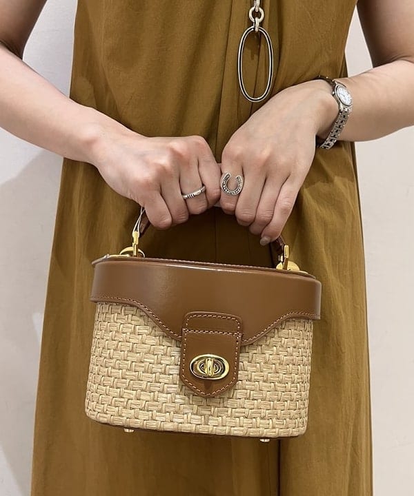 ちりこさんの「BEAMS WOMEN｜」を使ったコーディネート