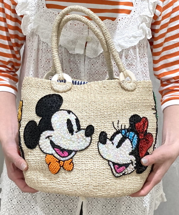 葵さんの「BEAMS WOMEN｜BEAMS BOY / US ARMY オーバー パンツ」を使ったコーディネート