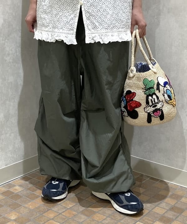 葵さんの「BEAMS WOMEN｜BEAMS BOY / US ARMY オーバー パンツ」を使ったコーディネート