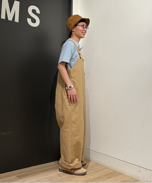 土田 達也さんの「BEAMS WOMEN｜CASIO / MQ24 COLOR」を使ったコーディネート