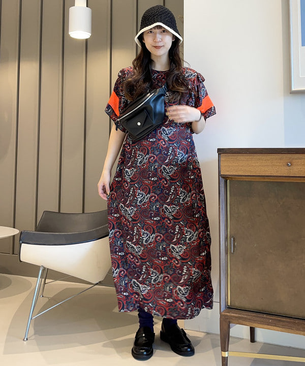 極美品　2023　ビームスゴルフ　撥水 カラー ワンピース　レッド レイン　M レイ ビームス 新宿（748963） スタイリング・コーディネイト｜BEAMS