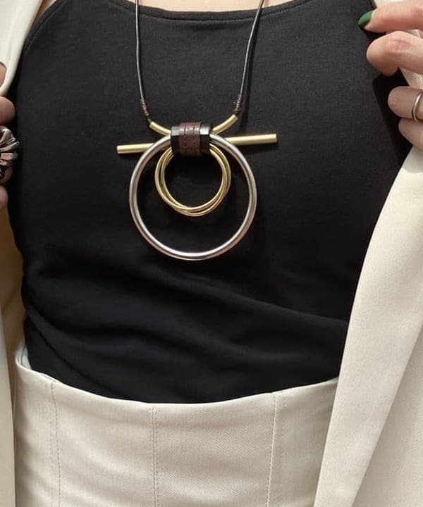 山本 留奈さんの「BEAMS WOMEN｜」を使ったコーディネート