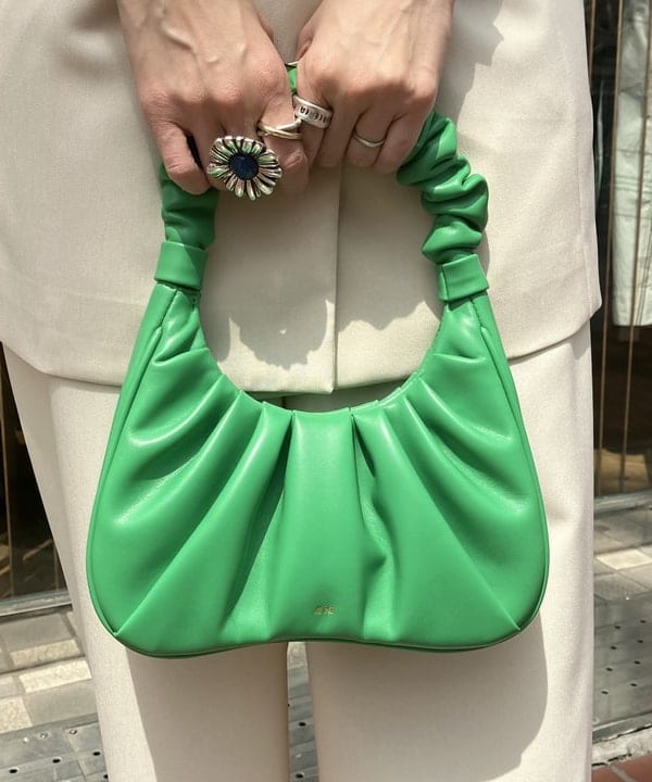 山本 留奈さんの「BEAMS WOMEN｜」を使ったコーディネート