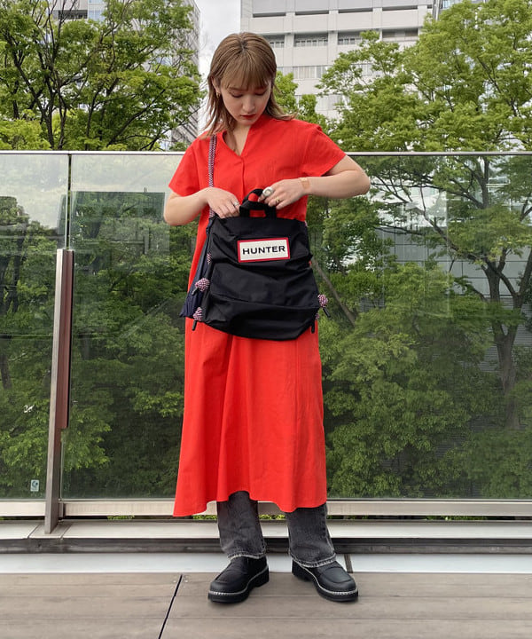 松本 佳菜子さんの「BEAMS WOMEN｜Ray BEAMS / 綿麻 バックタック ワンピース」を使ったコーディネート