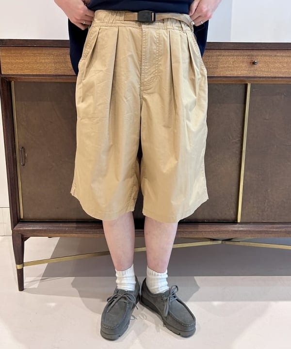 清水 彩乃さんの「BEAMS WOMEN｜【別注】BRIEFING / SACOCHE」を使ったコーディネート