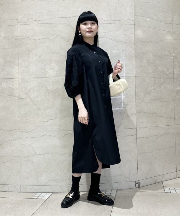 カワライさんの「BEAMS WOMEN｜【別注】TICCA / レース パフスリーブワンピース」を使ったコーディネート
