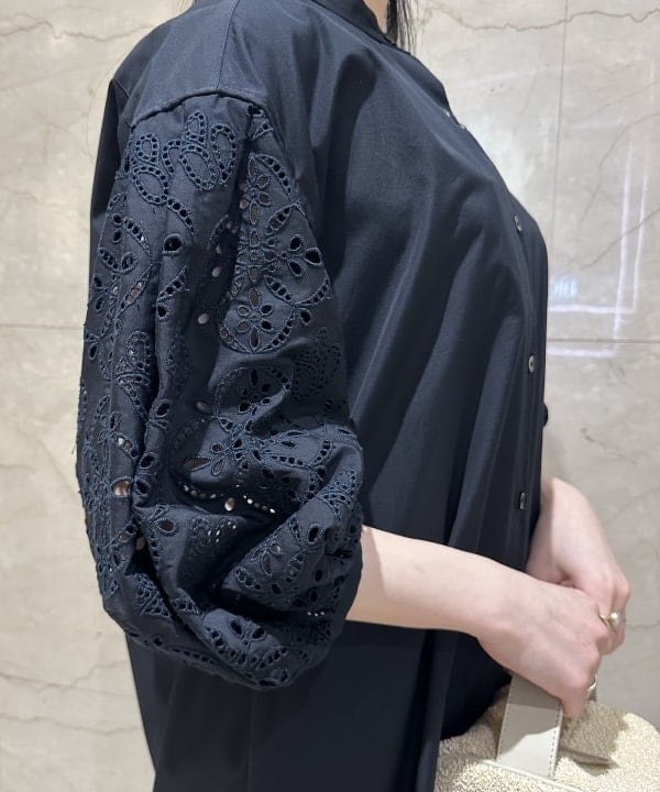 カワライさんの「BEAMS WOMEN｜【別注】TICCA / レース パフスリーブワンピース」を使ったコーディネート