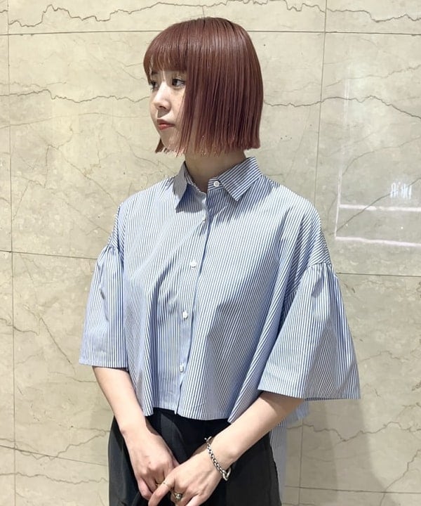 篠崎 香月さんの「BEAMS WOMEN｜VIOLAd’ORO / MIRO スプリットラタン バスケット トートバッグ」を使ったコーディネート