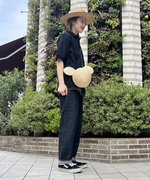 サワイさんの「BEAMS WOMEN｜BEAMS BOY 25th別注 / Disney Rattan Bascket」を使ったコーディネート
