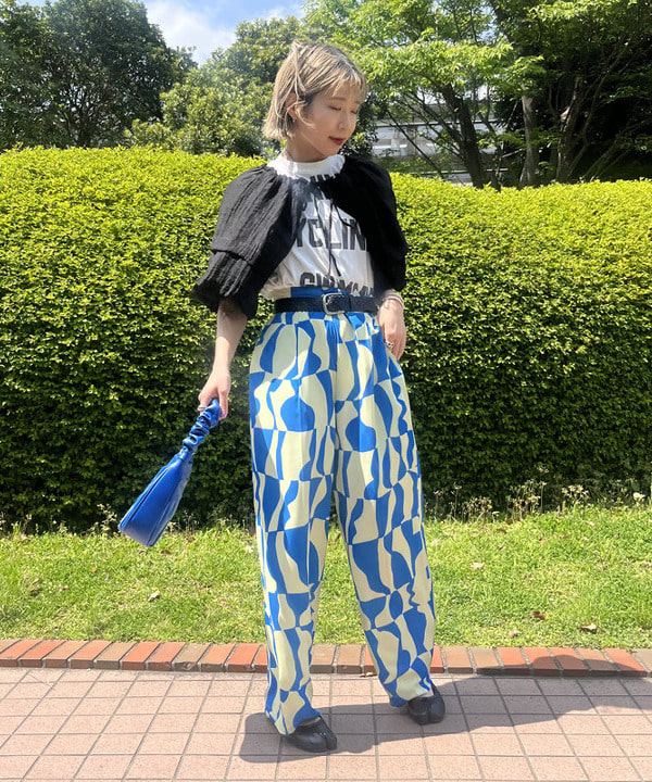 カワグチ シオリさんの「BEAMS WOMEN｜JW PEI / Gabbi Bag」を使ったコーディネート