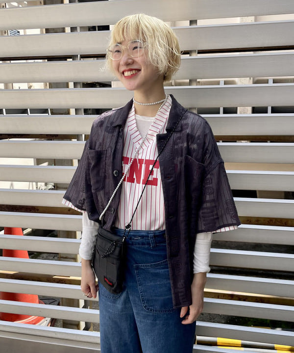 みりさんの「BEAMS WOMEN｜【別注】BRIEFING / SACOCHE」を使ったコーディネート