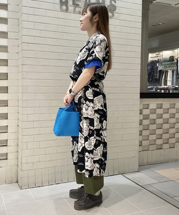 木村 海侑さんの「BEAMS WOMEN｜ARROW NOVELTY / コンチョ ベルト 22FW」を使ったコーディネート