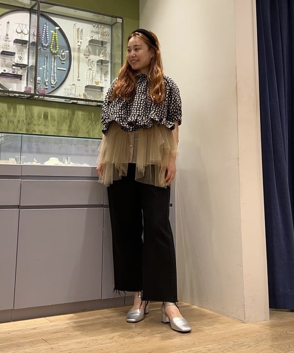 渡邊 舞さんの「BEAMS WOMEN｜Ray BEAMS / アンクルストラップ パンプス」を使ったコーディネート