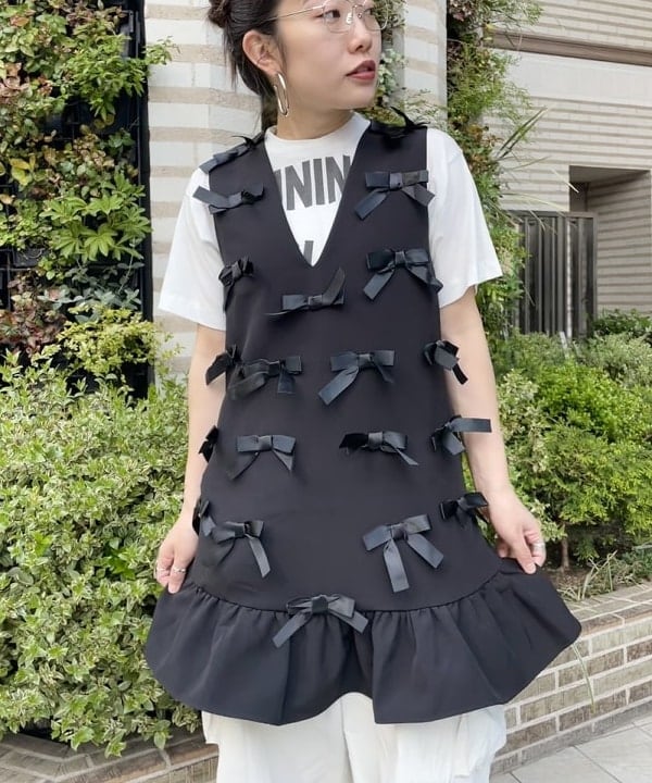 ハルキ　モモナさんの「BEAMS WOMEN｜BEAMS BOY 25th別注 / Disney Rattan Bascket」を使ったコーディネート