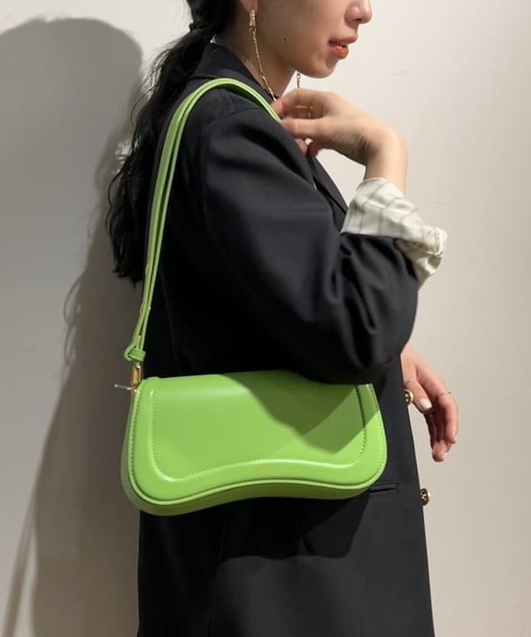 佐藤 美樹さんの「BEAMS WOMEN｜Few / F5」を使ったコーディネート