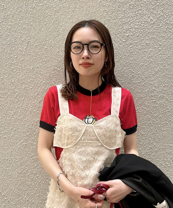 カタヤマ アヤさんの「BEAMS WOMEN｜noeyedia / メガネ ”NE-430”」を使ったコーディネート