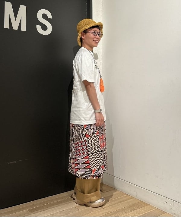 土田 達也さんの「BEAMS WOMEN｜CASIO / MQ24 COLOR」を使ったコーディネート