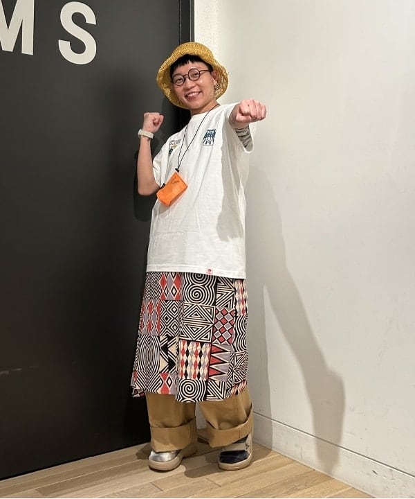 土田 達也さんの「BEAMS WOMEN｜CASIO / MQ24 COLOR」を使ったコーディネート