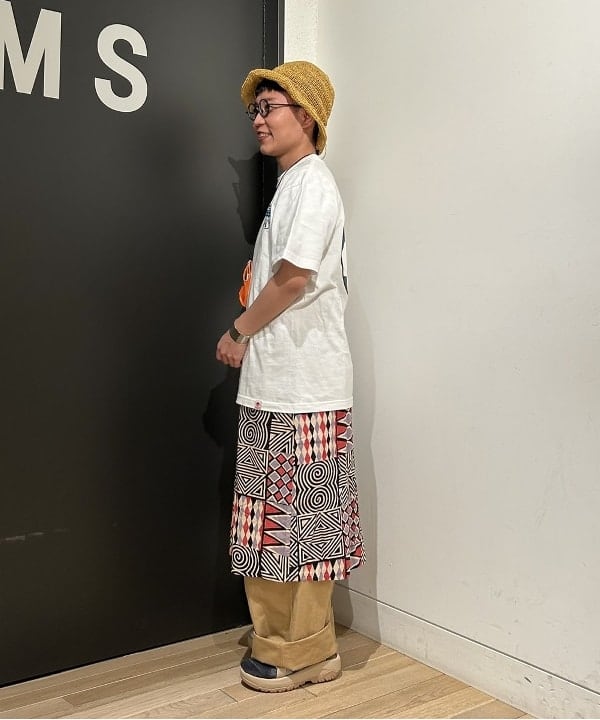 土田 達也さんの「BEAMS WOMEN｜CASIO / MQ24 COLOR」を使ったコーディネート